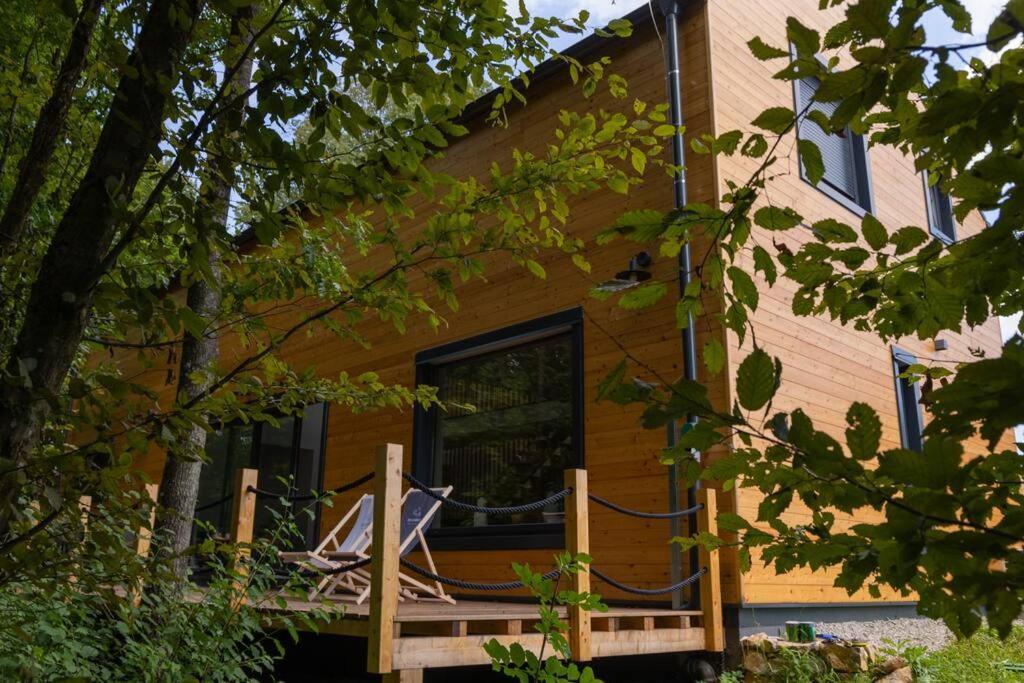 Tree Elements Treehouse Retreat Apartment Slunj Bagian luar foto