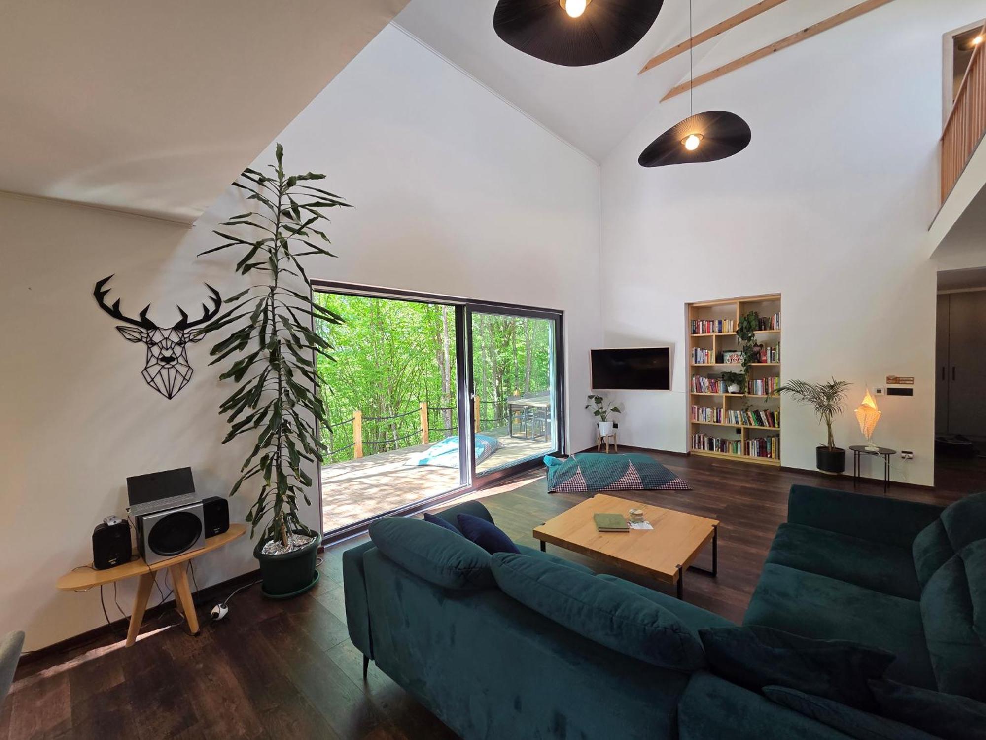 Tree Elements Treehouse Retreat Apartment Slunj Bagian luar foto