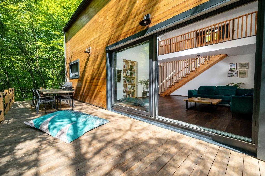 Tree Elements Treehouse Retreat Apartment Slunj Bagian luar foto